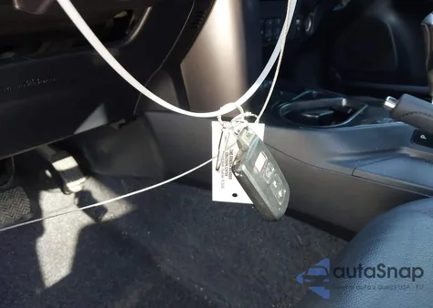 2018 Toyota Rav4 Se from USA, damaged, VIN JTMNFREV6JD113605